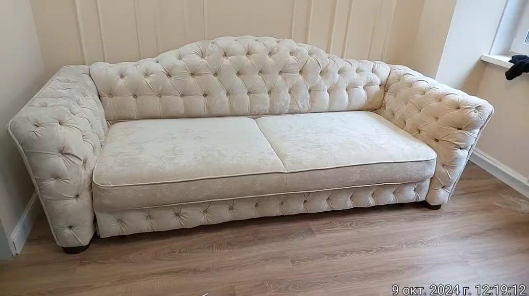 Обивка дивана. Данилов